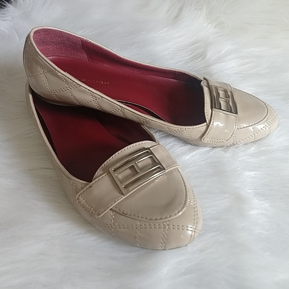 Tommy Hilfiger Nude Patent Leather Loafers 9.5
